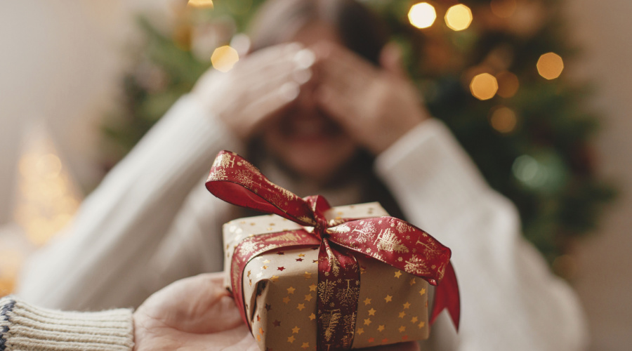 What You Need To Know If You're Gifting This Christmas To Reduce Inheritance Tax